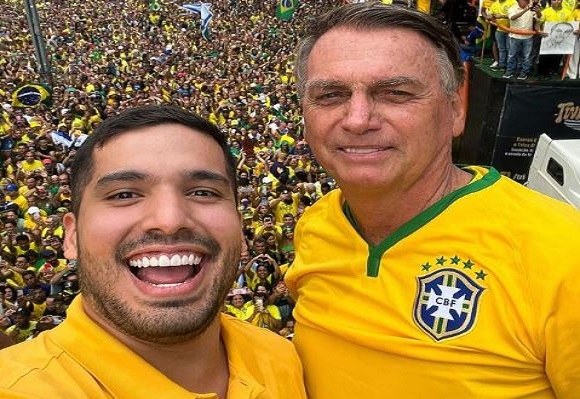 Fortaleza: André Fernandes (PL) sobe e atinge 25%; Capitão Wagner (União Brasil) tem 23%