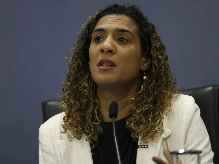 Anielle Franco relata assédio de Silvio Almeida, diz veículo; demissão é aguardada