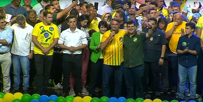 BH: Bolsonaro pede apoio a Bruno Engler e destaca importância de começar mudança pelos municípios