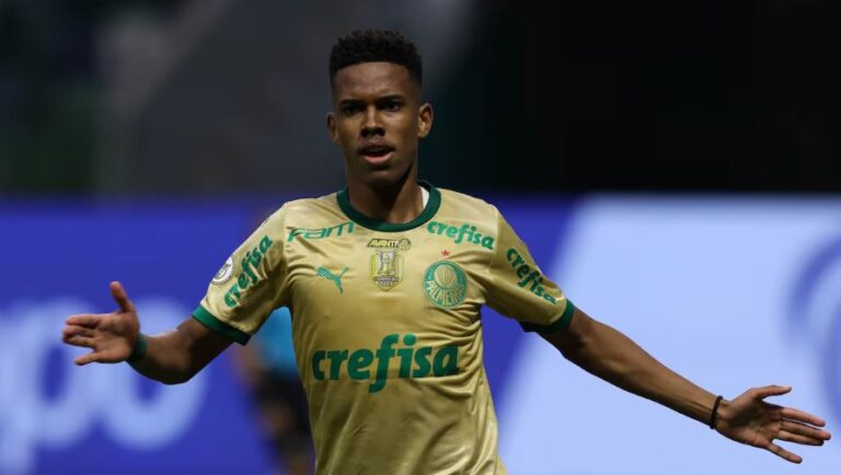 Emirates, BYD e PicPay brigam por patrocínio na camisa do Palmeiras