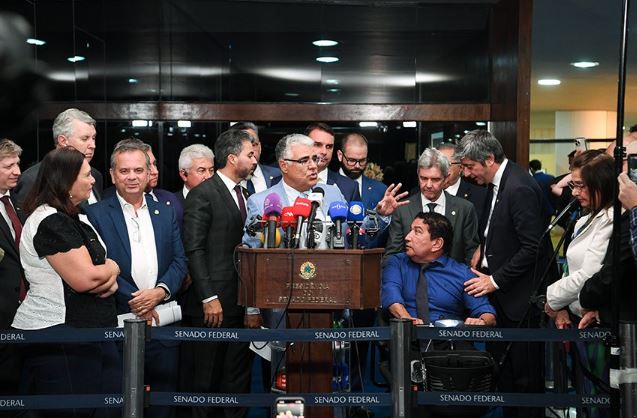 Oposição anuncia obstrução no Senado e Câmara por impeachment de Moraes