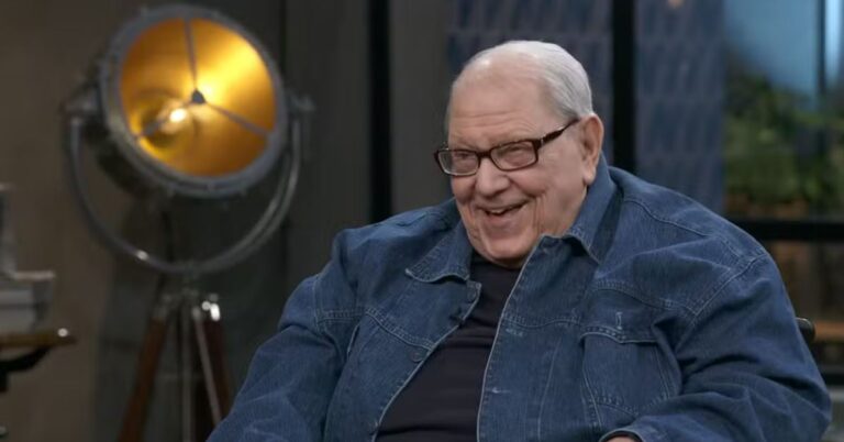 Morre Ary Toledo aos 87 anos
