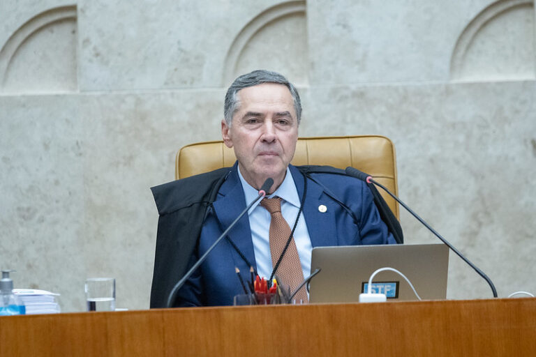 Barroso diz que ‘não se mexe em instituições que funcionam’, em reação à CCJ da Câmara