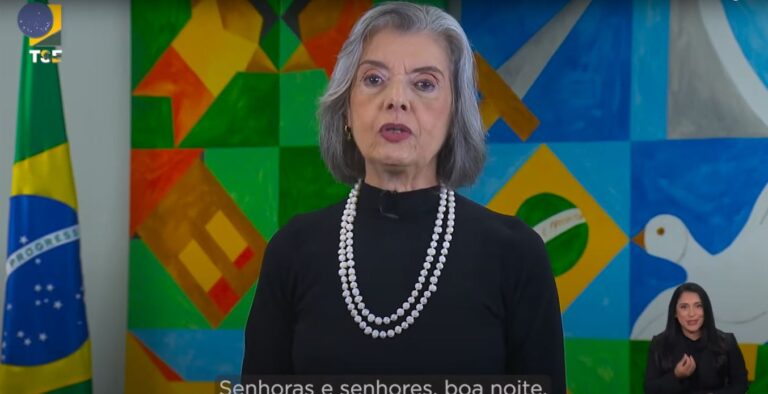 Em pronunciamento, presidente do TSE diz que voto é “gesto maior da vida democrática”
