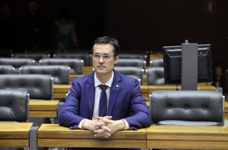 Perícia aponta erro do TCU e condenação de Deltan Dallagnol