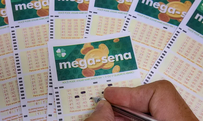 Mega-Sena acumula e prêmio principal vai a R$ 40 milhões