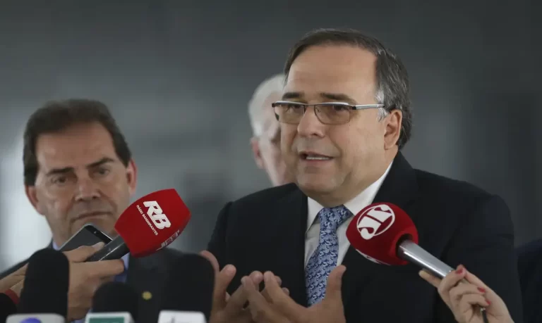 Sandro Mabel (União) vence Fred Rodrigues (PL) e é eleito prefeito de Goiânia (GO)