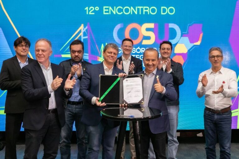 Governadores do Sul e do Sudeste assinam formalização do ‘Cosud’
