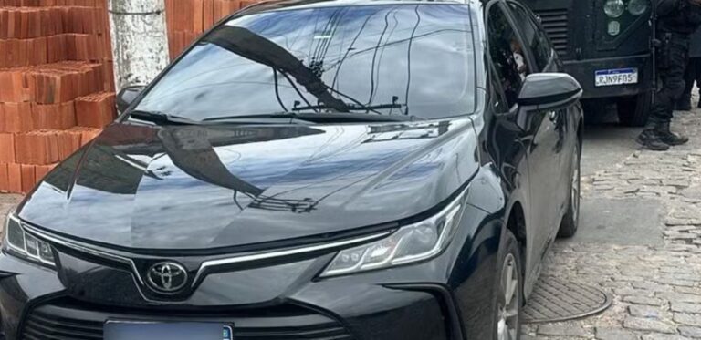 Carro de secretário de ministro de Lula é roubado no Rio a caminho do G20
