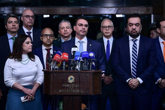 Senadores e governador do RJ sugerem mudanças na segurança pública