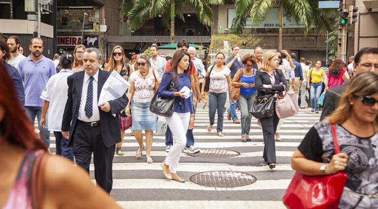 Desemprego diminui em sete estados e se mantém estável em outros 20