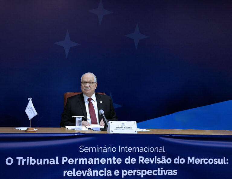 Fachin defende ‘posição firme’ contra ‘onda de populismo autoritário’