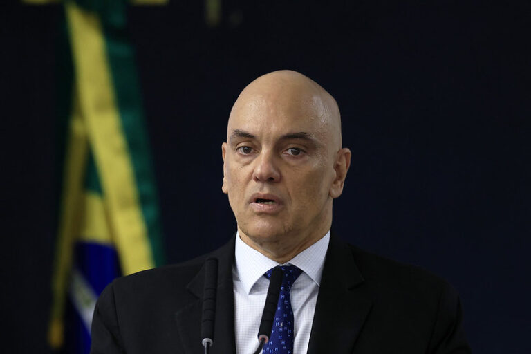 Moraes será relator de ação da AGU sobre IOF