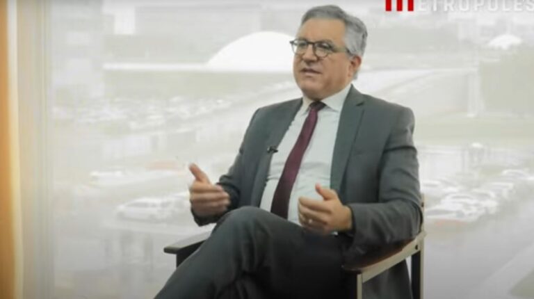Ministro diz que se Trump quiser retaliar governo Lula, “quem perde é ele”