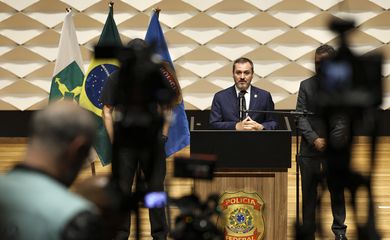 Folha de SP diz que chefe da PF excluiu jornal de coletiva sem explicar motivo