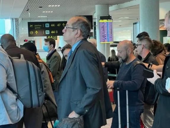 Coronel indiciado pela PF enviou fotos de Gilmar Mendes em aeroporto de Lisboa