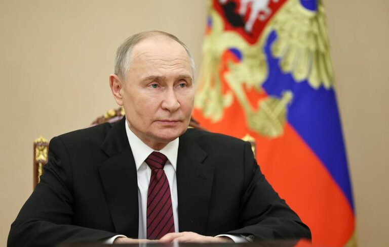 Putin reduz número de presos na Rússia após guerra