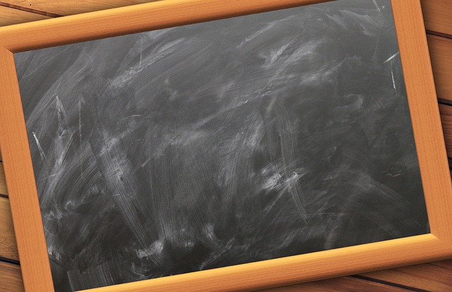 Educação: Brasil fica nas últimas colocações em avaliação global de matemática e ciências