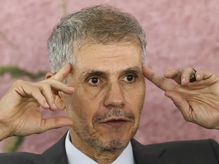 Novo Secom de Lula define estratégia: comparar governo atual com o de Bolsonaro