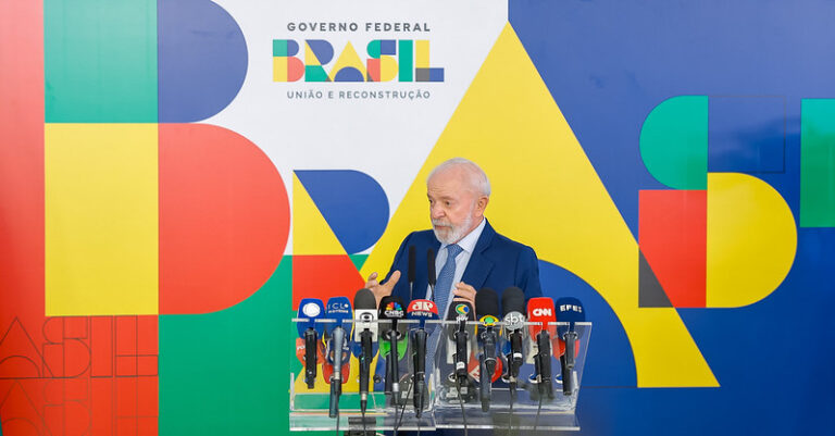 Lula participa de ‘foto de família’ do G7 ao lado de Zelensky e Meloni no Canadá