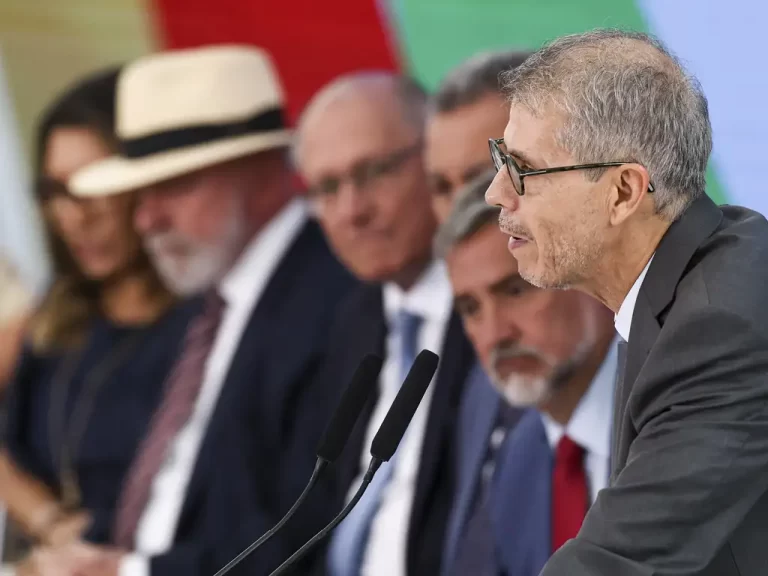 Governo Lula torra meio milhão de Reais em postagens após operação no Rio