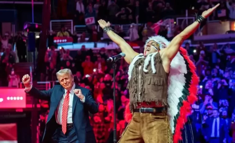 Trump recebe Village People, dança ‘Y.M.C.A.’ e viraliza em evento pré-posse