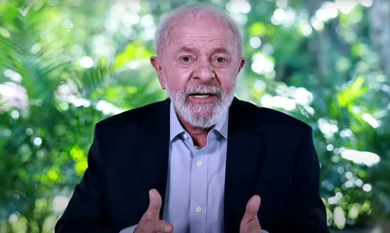 Lula avalia deputado do Psol para Ministro em seu governo