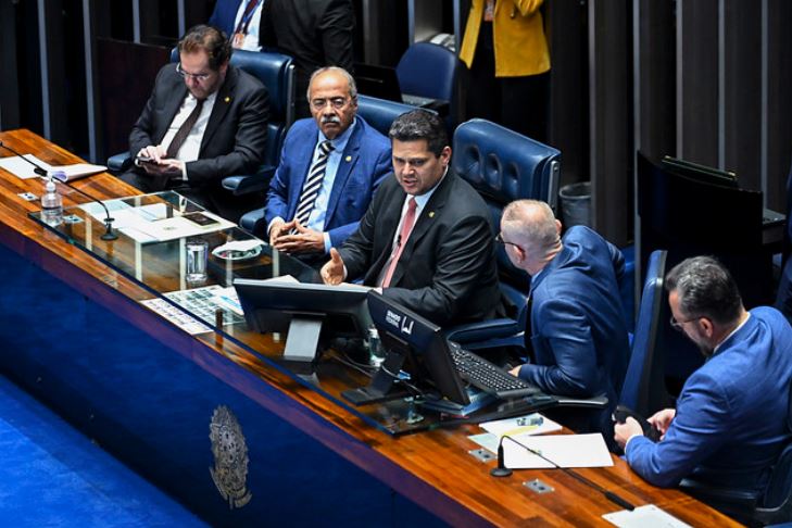 Senado define presidente das Comissões