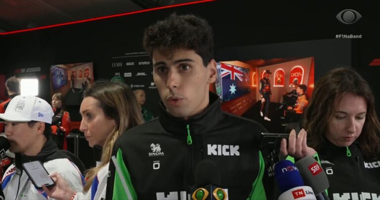 Gabriel Bortoleto após acidente na estreia: ‘prefiro bater buscando limite do que terminar em último’