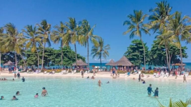 Saiba por que a Justiça determinou suspensão de atividades de parque na Bahia, eleito 4º melhor do mundo
