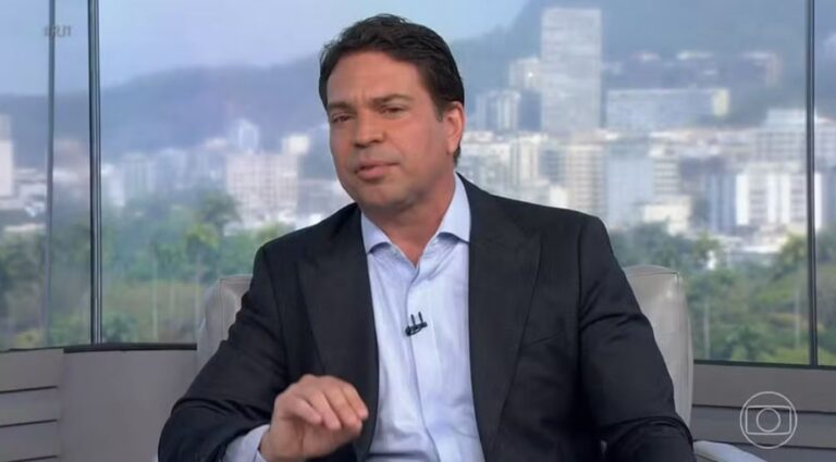 EUA divulgam registro de prisão de Alexandre Ramagem na Flórida