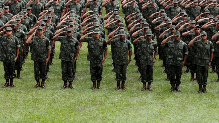 Militares são condenados à prisão por furtar picanha