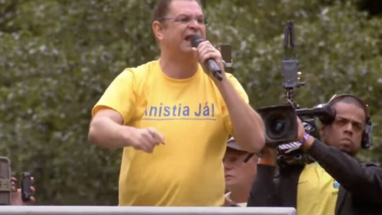 Decisão de Moraes faz PL retomar ofensiva por PEC da Anistia: ‘não há alternativa’