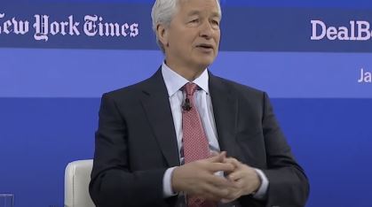 CEO do JPMorgan dá dica ‘arriscada’ para agradar o chefe