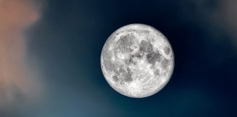 Impacto de asteroide na Lua pode lançar fragmentos em direção à Terra