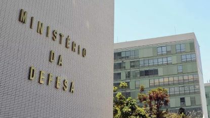 Ministério da Defesa assina acordo para fortalecer indústria nacional