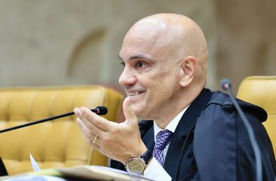 Moraes reclama do juiz de jogo do Corinthians: ‘fomos roubados’