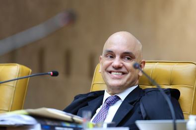 Moraes é semifinalista em prêmio literário com livro sobre regulação das redes sociais