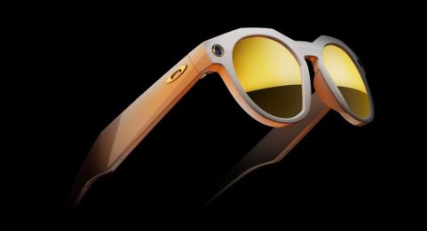 Meta lança óculos inteligentes em parceria com a Oakley