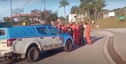 Terceirizados da Petrobras protestam contra salários atrasados