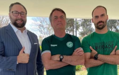 Ex-assessor de Trump classifica Moraes como “maior ameaça à democracia do Ocidente”