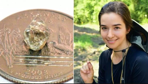 Mulher encontra pedra preciosa de 2 quilates em parque nos EUA