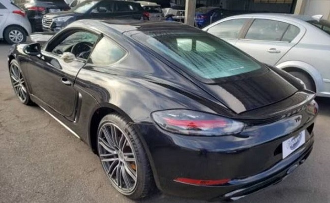 Leilão oferece de Fiat Palio a Porsche 911 com lances a partir de R$ 7.600