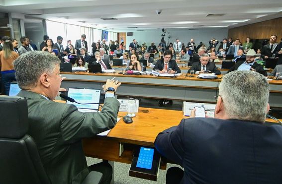 CPMI ouve ex-diretor financeiro apontado como sócio do ‘Careca do INSS’