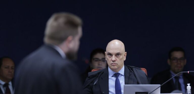 Defesa de Augusto Heleno contesta provas e aponta manipulação em julgamento no STF