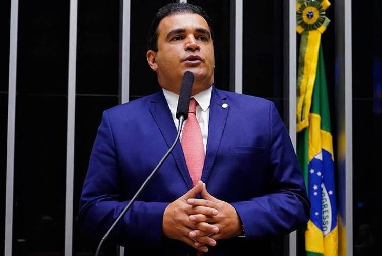 Saiba quem é o relator do caso de cassação de Eduardo Bolsonaro