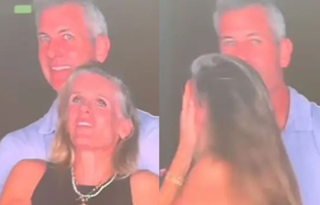CEO flagrado no show do Coldplay reaparece em passeio romântico com….