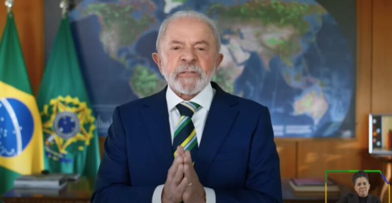 Lula pede ‘boa vontade’ a governadores para reduzir ICMS dos combustíveis