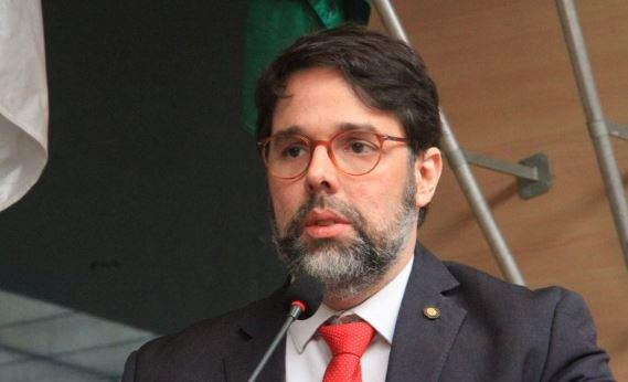 PL expulsa vereador de Recife após ofensas contra Michelle Bolsonaro