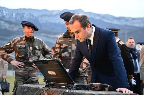 Macron anuncia novo primeiro Ministro da França e é…. Lecornu